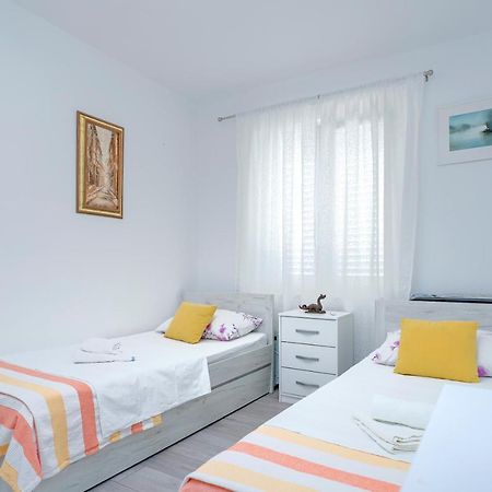 Kumquat Apartment - Zf Hvar Хвар Экстерьер фото