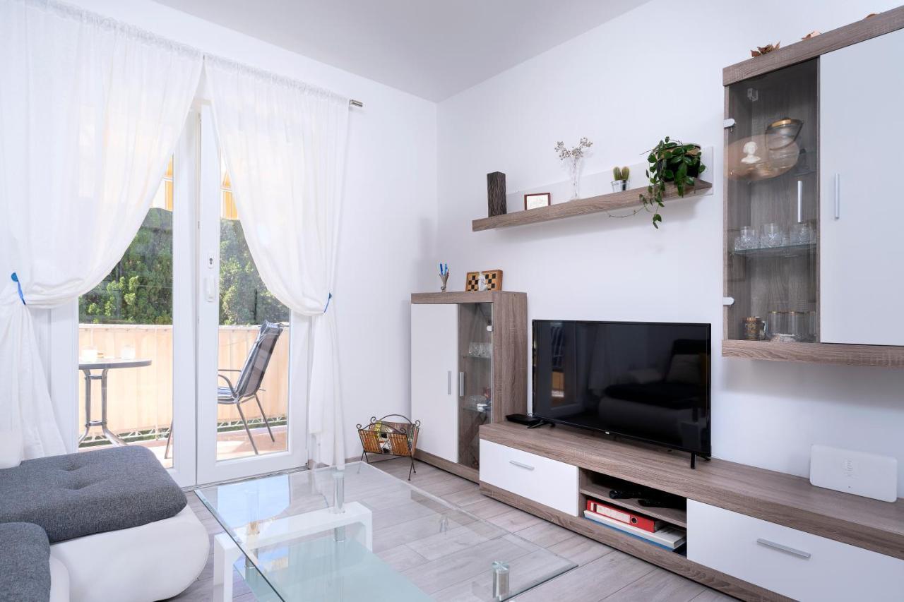 Kumquat Apartment - Zf Hvar Хвар Экстерьер фото