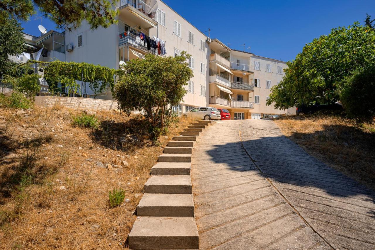 Kumquat Apartment - Zf Hvar Хвар Экстерьер фото